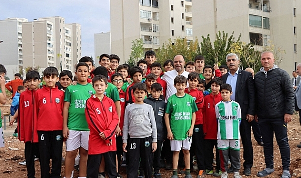 KARAKÖPRÜ'DE 11 KASIM MİLLİ AĞAÇLANDIRMA GÜNÜ ETKİNLİĞİ DÜZENLENDİ