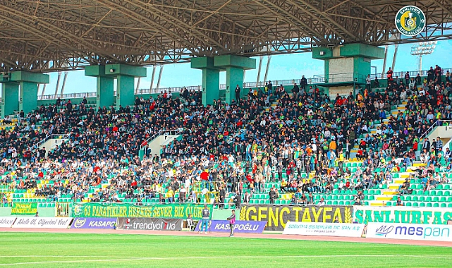 'Kenetlen Şanlı camia'