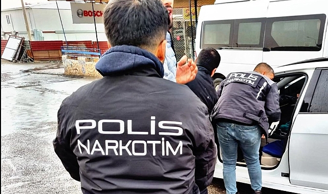 Narkotim 35 kilo Skunk ele geçirdi