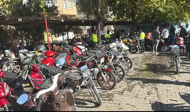 Polisten motosiklet pazarına şok baskın