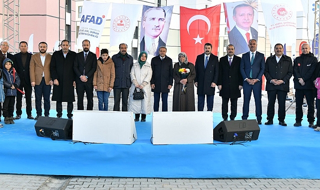 Urfalı depremzedelerin ev hasreti sona erdi