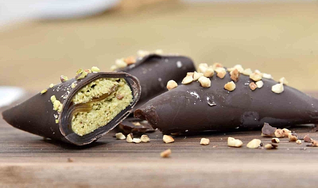 Yöresel lezzeti “pestil” Dubai çikolatasıyla buluştu
