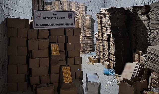 7 milyon lira değerinde sahte tavuk bulyon ele geçirildi: 5 gözaltı