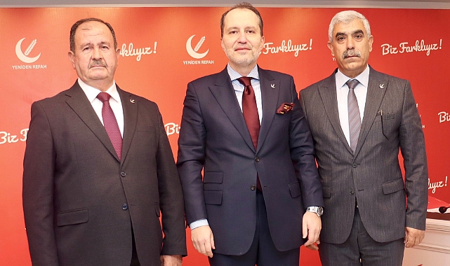 AK Partili eski Başkan YRP'ye katıldı