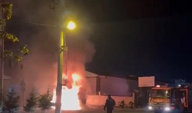 Araç yanmalarına ilişkin açıklama: Terör bağlantılı bir gözaltı