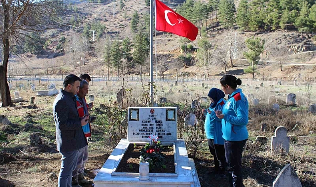 Feke’de şehitlere vefa
