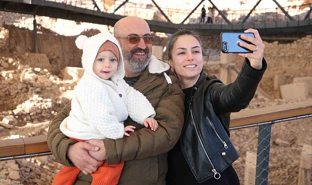 Göbeklitepe'de kışa rağmen turist yoğunluğu