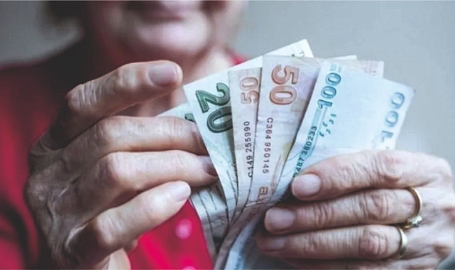 İşte masadaki emekli zammı rakamları