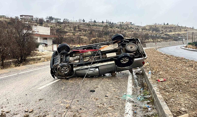 Kamyonet takla attı: 1 yaralı