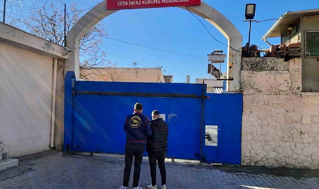 Kesinleşmiş hapis cezası bulunan 4 zanlı JASAT tarafından yakalandı