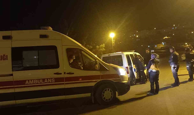 Köprüye çıkan kadın soyunup intihar etmek istedi