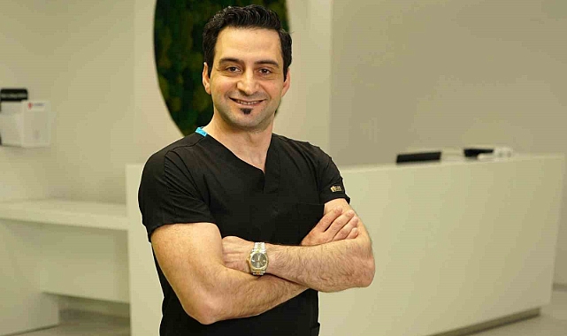 Ortodontik tedavide şeffaf plak ile diş telinin farkları