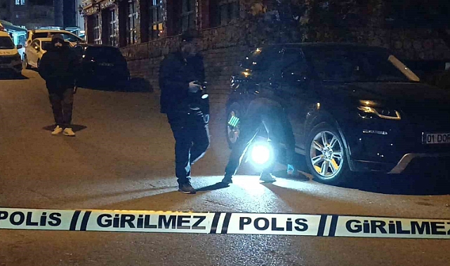 Park halindeki araç kurşunlandı