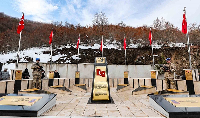 Sazak köyünde 7 kahraman şehit için anma töreni düzenlendi