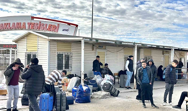 Suriye’deki yeni dönem sonrası mültecilerin dönüşü devam ediyor