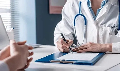 Urfa'da Aile hekimlerinin eylemi başladı