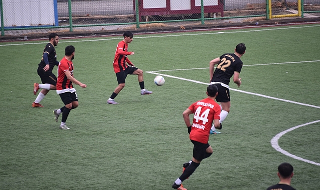 Urfa takımı liderlik için gün sayıyor