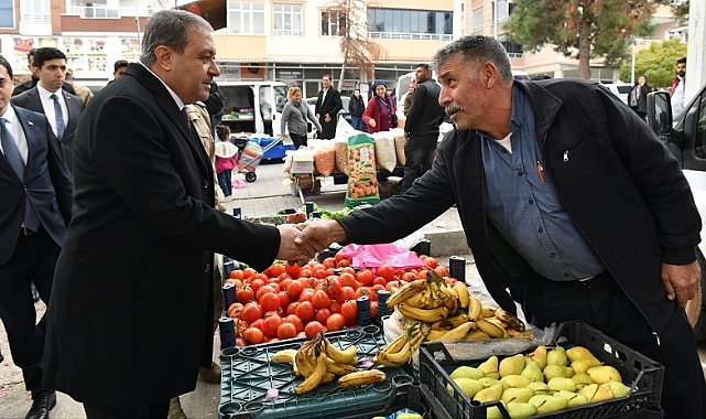Vali Şıldak Halfeti'de talepleri dinledi