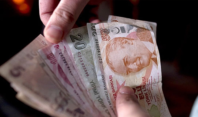 Yeni yılda geçerli olacak asgari ücretin bu hafta belirlenmesi bekleniyor