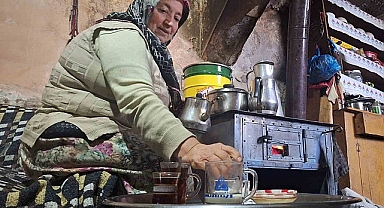 6 yıl evli kaldı, eşinin vefatıyla baba evinde bir ömür geçirdi