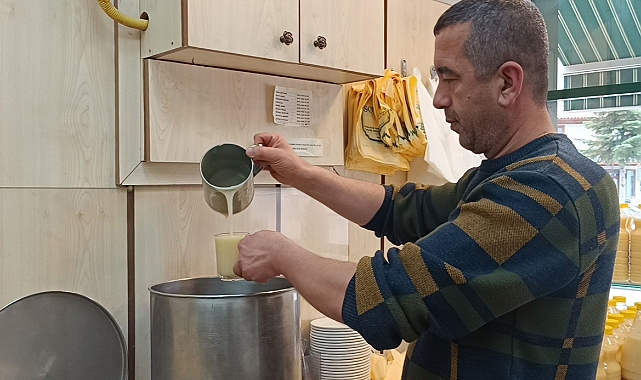 90 yıldır aynı dükkanda 4 kuşaktır aynı lezzetle boza yapıyorlar