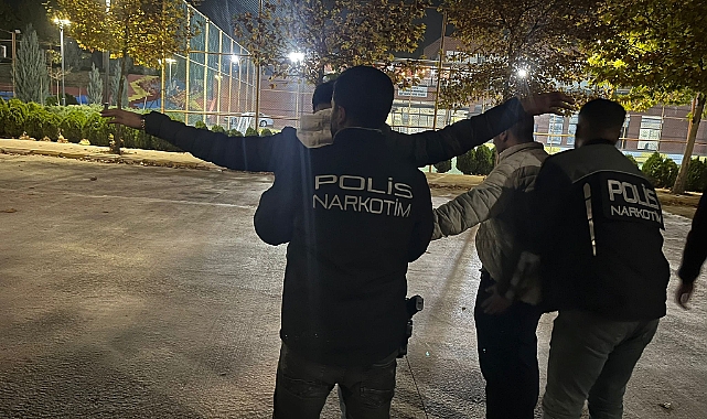 Aranan 394 şahıs yakayı ele verdi