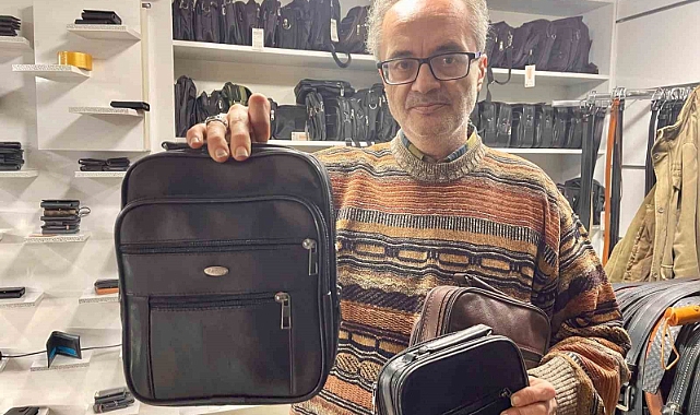 Erkekler de kadınlar kadar çanta kullanmaya başladı