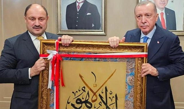 Gülpınar'dan Erdoğan'a anlamlı tablo