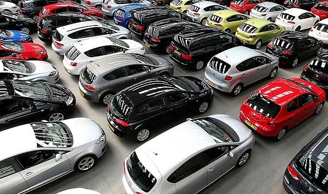 'Hurda Teşviki' beklentisi sonrası araç satışları düşerken fiyatlar arttı