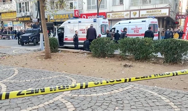 İki grup arasında bıçaklı, sopalı kavga: 8 yaralı