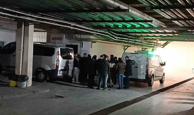 Ötomobil takla attı: Baba öldü, oğlu yaralandı