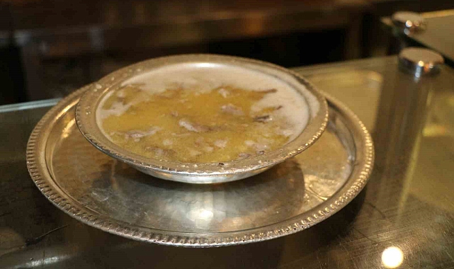 Paça çorbası, soğuk algınlığı gibi cilde de fayda sağlıyor