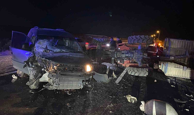 Sahil yolunda kaza