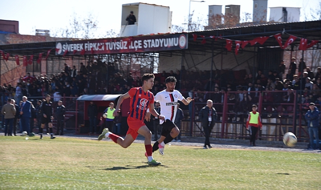 Siverek Belediyespor liderliği sevdi