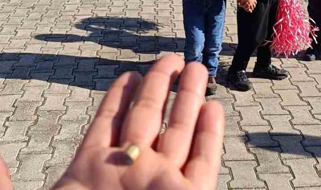 Ya bir öğrenciye isabet etseydi!