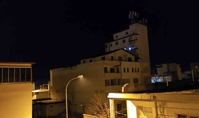 Yeni yıl coşkusuna silah sesleri gölge düşürdü