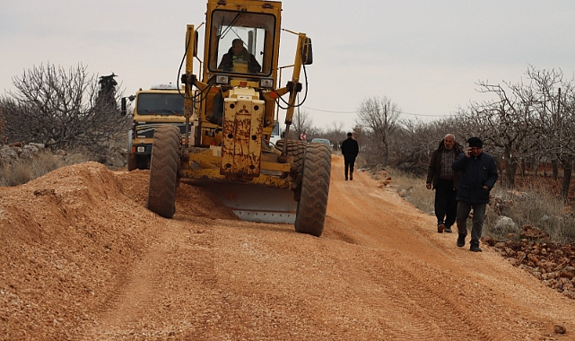 BÜYÜKŞEHİR BELEDİYESİ, KIRSAL ALANDA YOL ÇALIŞMALARINA HIZ VERDİ