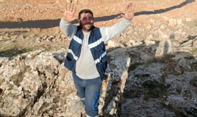 Elektrik direği işçilerin üzerine devrildi: 1 ölü, 1 yaralı