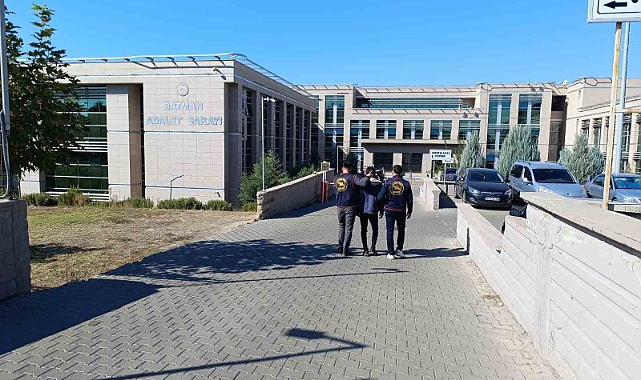 Nitelikli cinsel saldırı suçundan aranan zanlı JASAT tarafından yakaladı