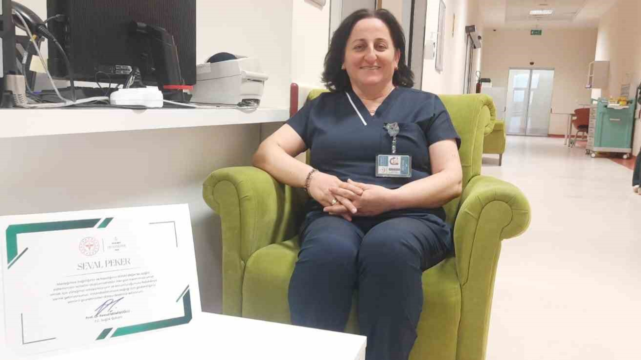 37 Yıllık ebe: "5 binin üzerine doğuma katıldım"