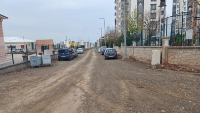 Siverek'te alt yapı çalışmaları sürüyor