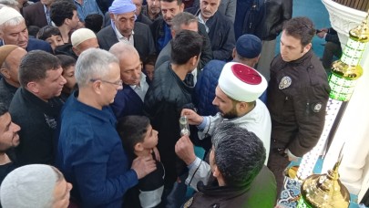 Kadir gecesinde Gazze unutulmadı