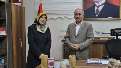 Yaşları küçük ama kalpleri kocaman