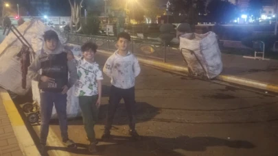 Atık toplayıcılarından iftar paydosu