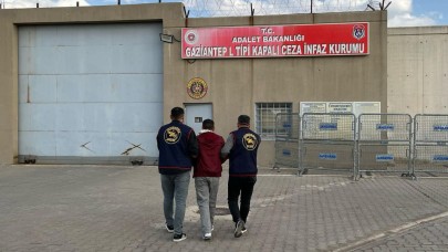 Kesinleşmiş cezası bulunan 2 şahıs yakalanarak tutuklandı