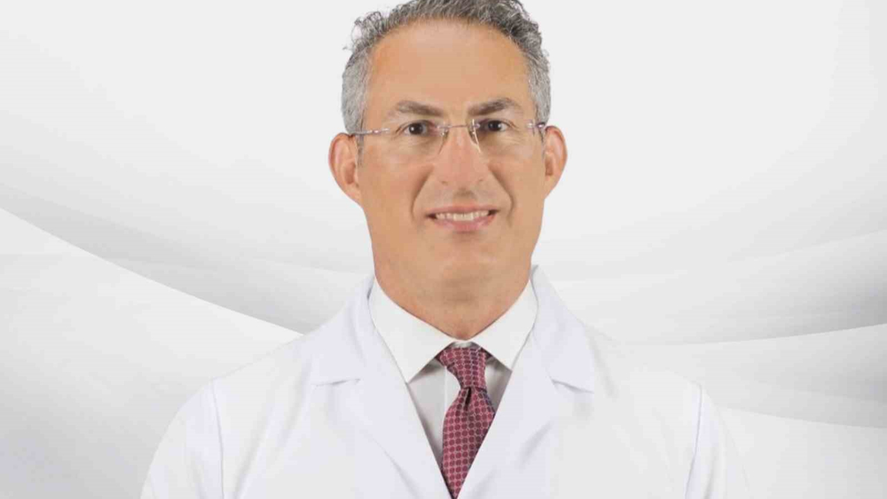 Ani kalp krizine karşı toplu alanlarda şok cihazı bulundurulmalı