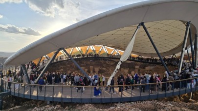 Şanlıurfa hafta sonunda yoğunluk yaşadı