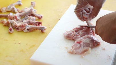 Kanatlı etleri pişirildikten sonra hemen tüketilmeli