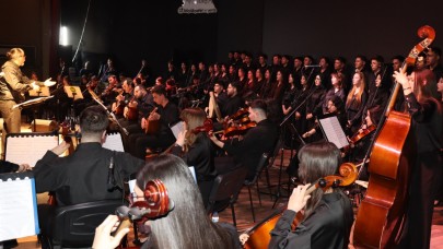 Şanlıurfa’da Âşık Veysel ezgileri yankılandı