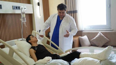 Makineye kaptırdığı el parmaklarının yerine ayak parmağı dikildi